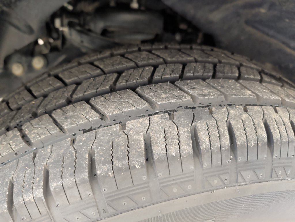 Used 2023 RAM 1500 Laramie AWD/4WD image 34