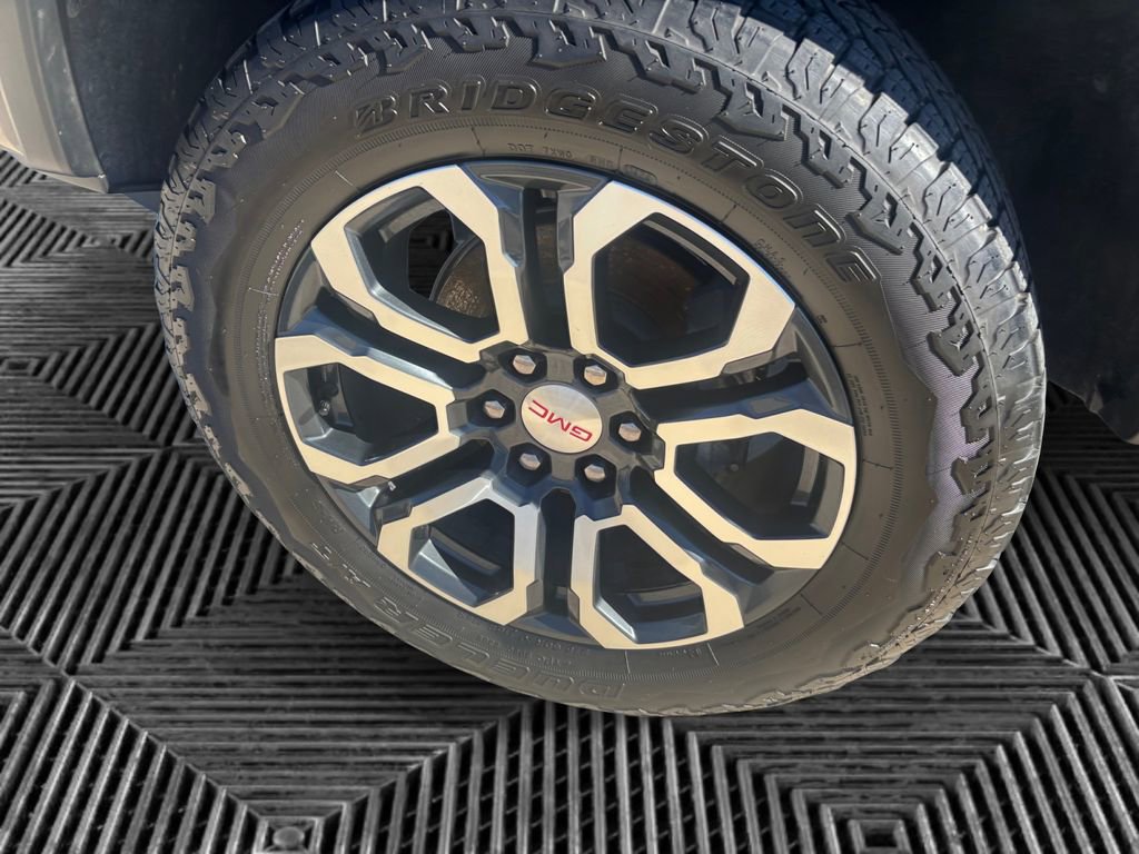 Certified 2024 GMC Canyon AT4 w/ AT4 Premium Package image 14