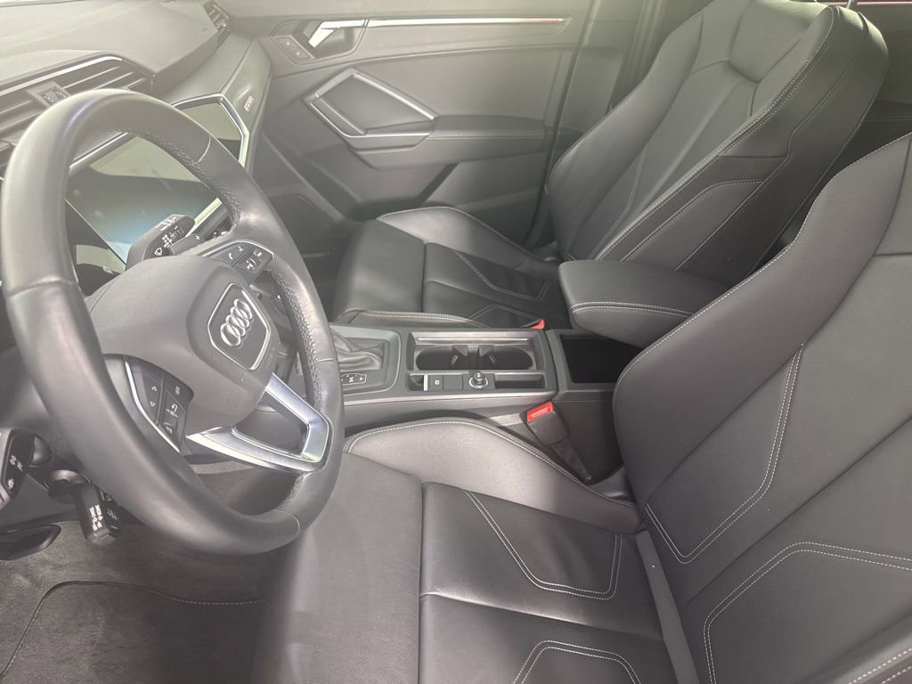 Used 2021 Audi Q3 2.0T Premium Plus w/ Premium Plus Package image 13