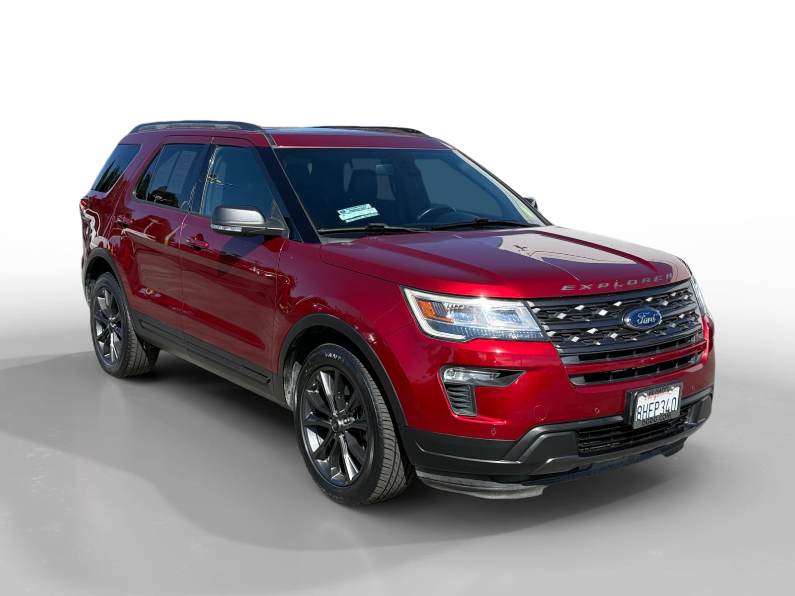 Used 2018 Ford Explorer XLT w/ Equipment Group 202A AWD/4WD image 7