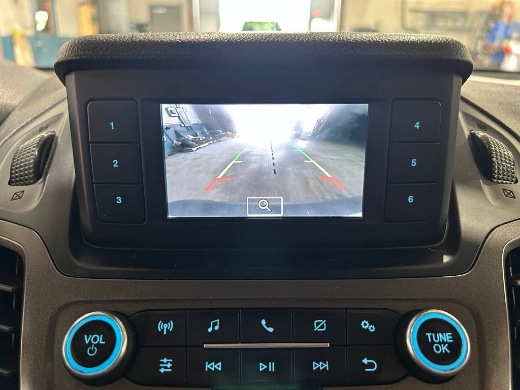 Used 2020 Ford Transit Connect XL FWD image 25