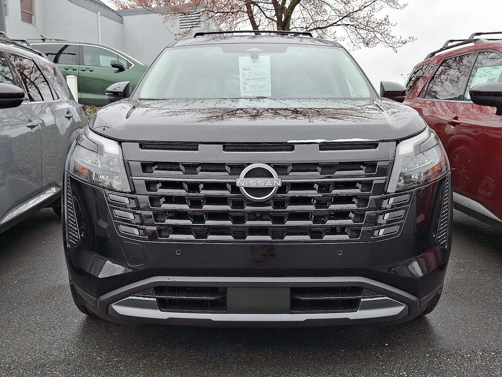 New 2026 Nissan Pathfinder SL w/ SL Premium Package AWD/4WD image 2