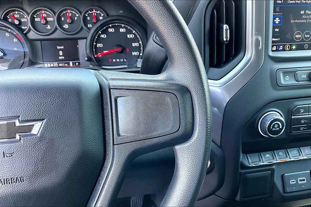 Used 2026 Chevrolet Silverado 1500 Custom Trail Boss w/ LPO, Dark Essentials Package AWD/4WD image 15