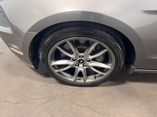 Used 2013 Ford Mustang GT Premium w/ Brembo Brake Pkg image 22