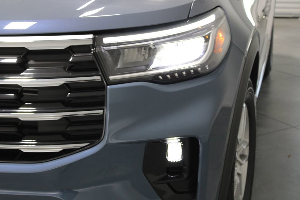 New 2026 Ford Explorer Active RWD image 52