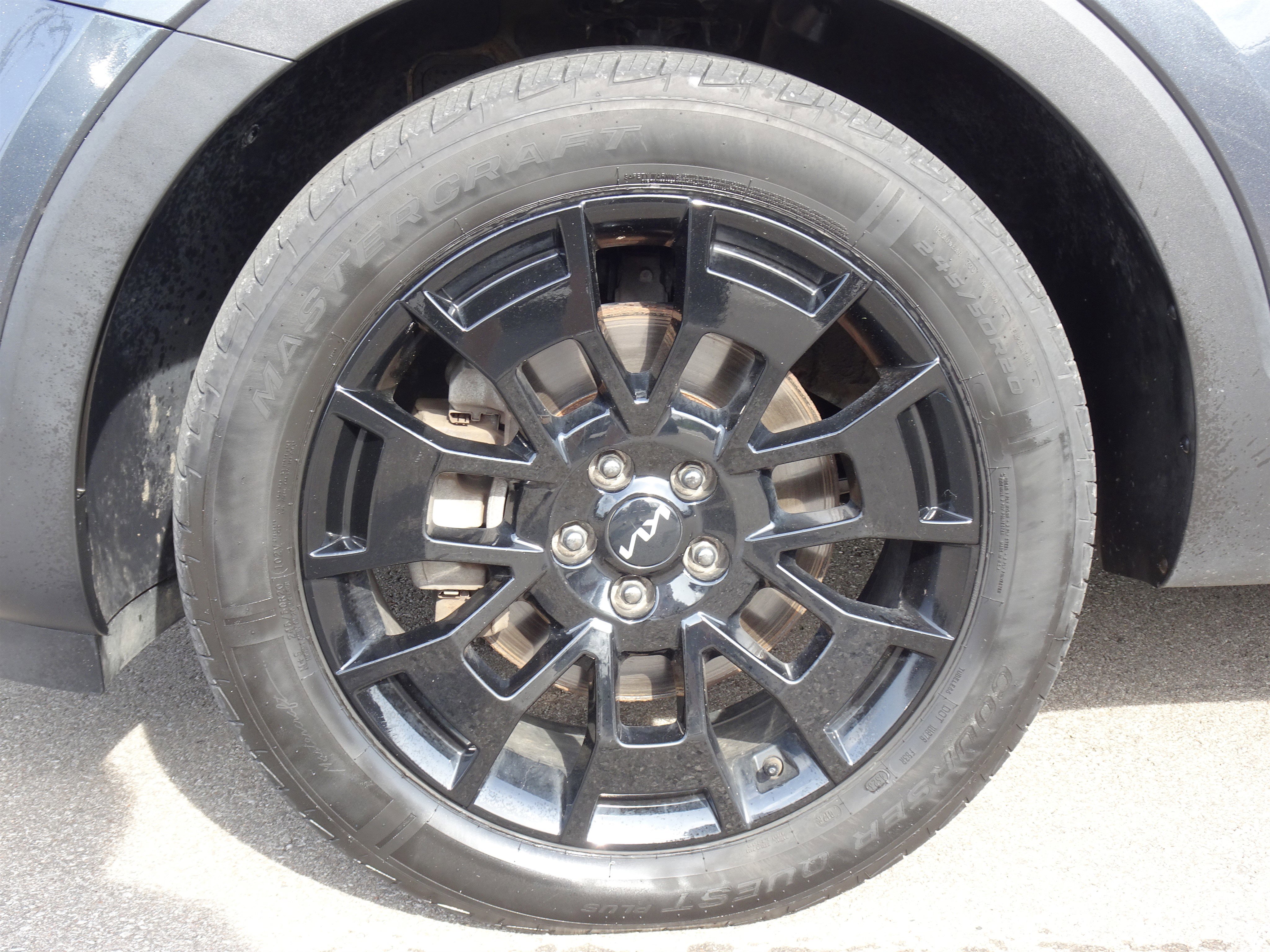 Used 2022 Kia Telluride EX w/ EX Premium Package image 27