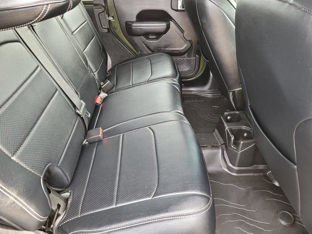 Used 2024 Jeep Wrangler Willys image 13