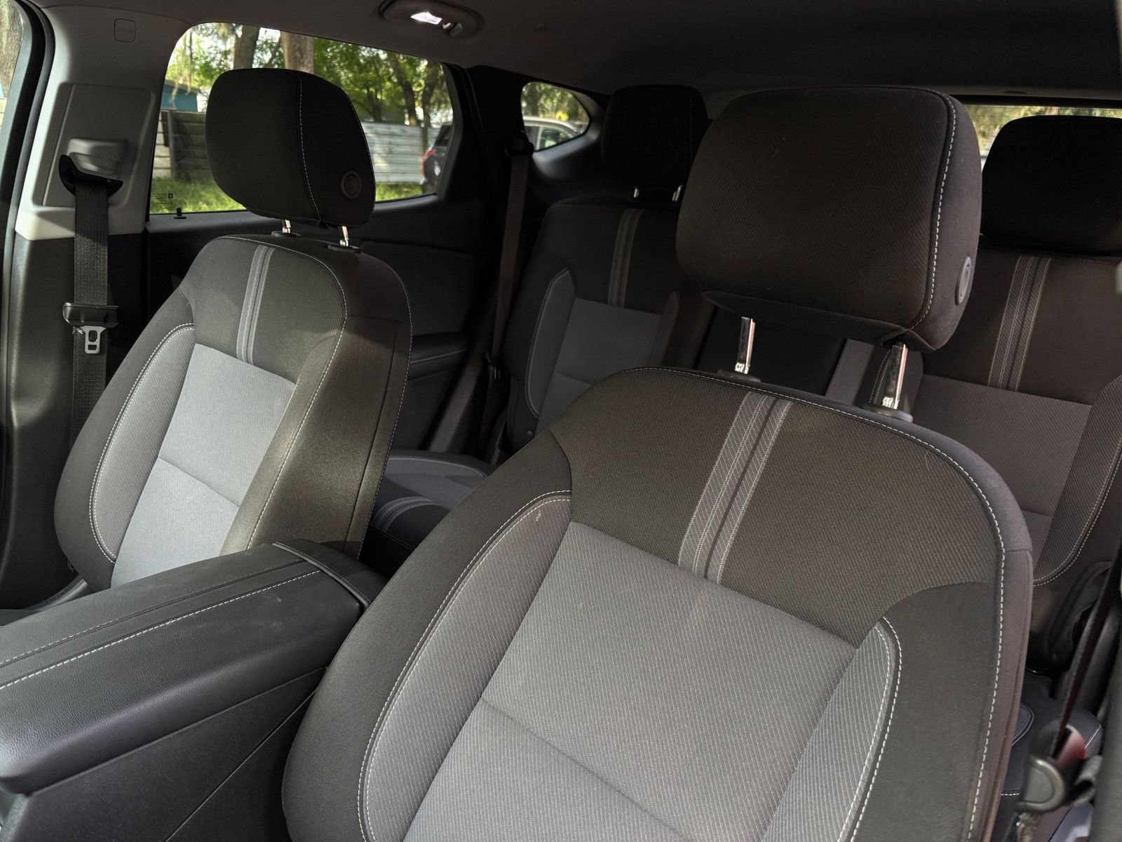 Used 2026 Chevrolet Blazer LT FWD image 36