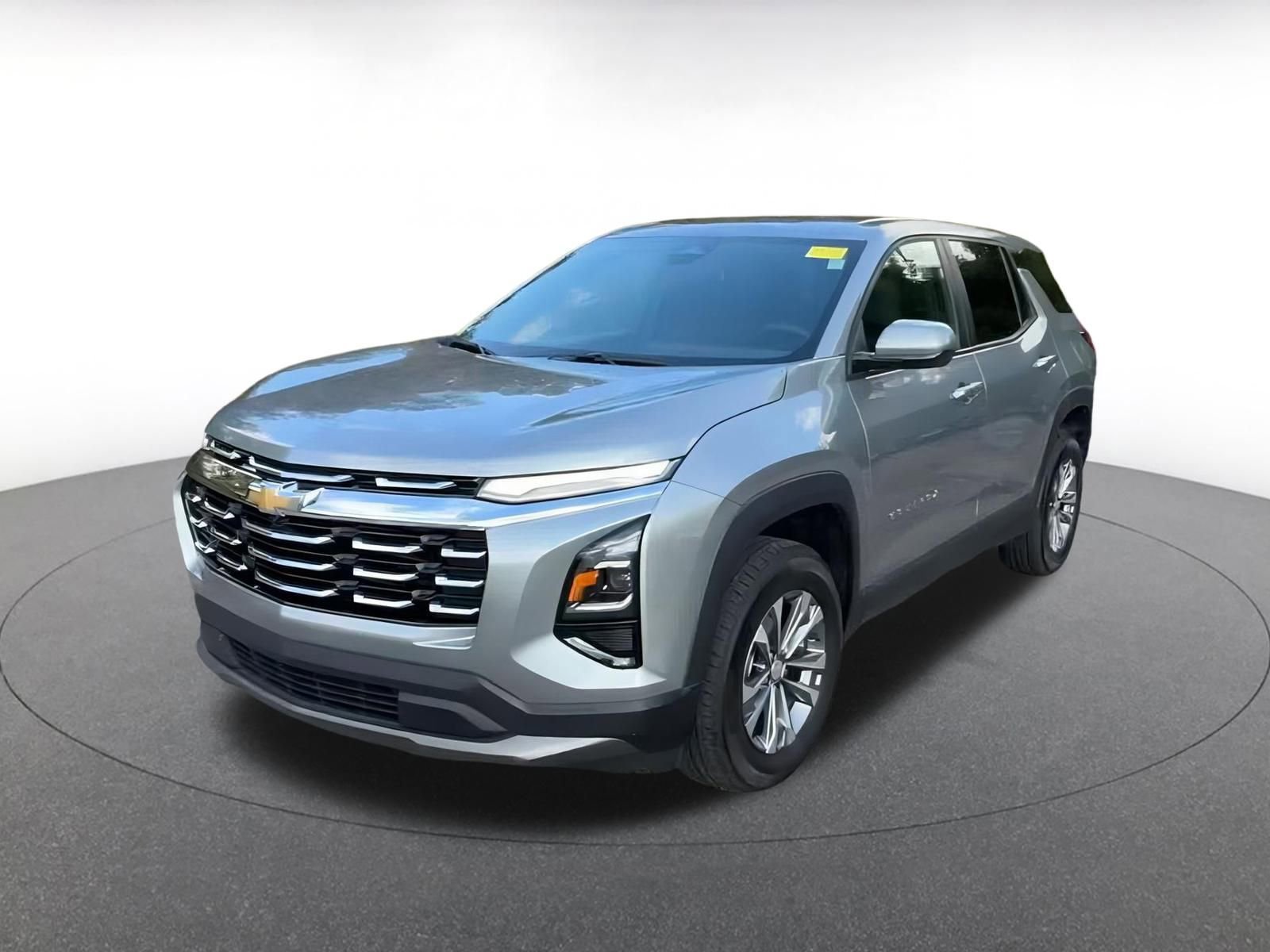 Used 2025 Chevrolet Equinox LT image 9