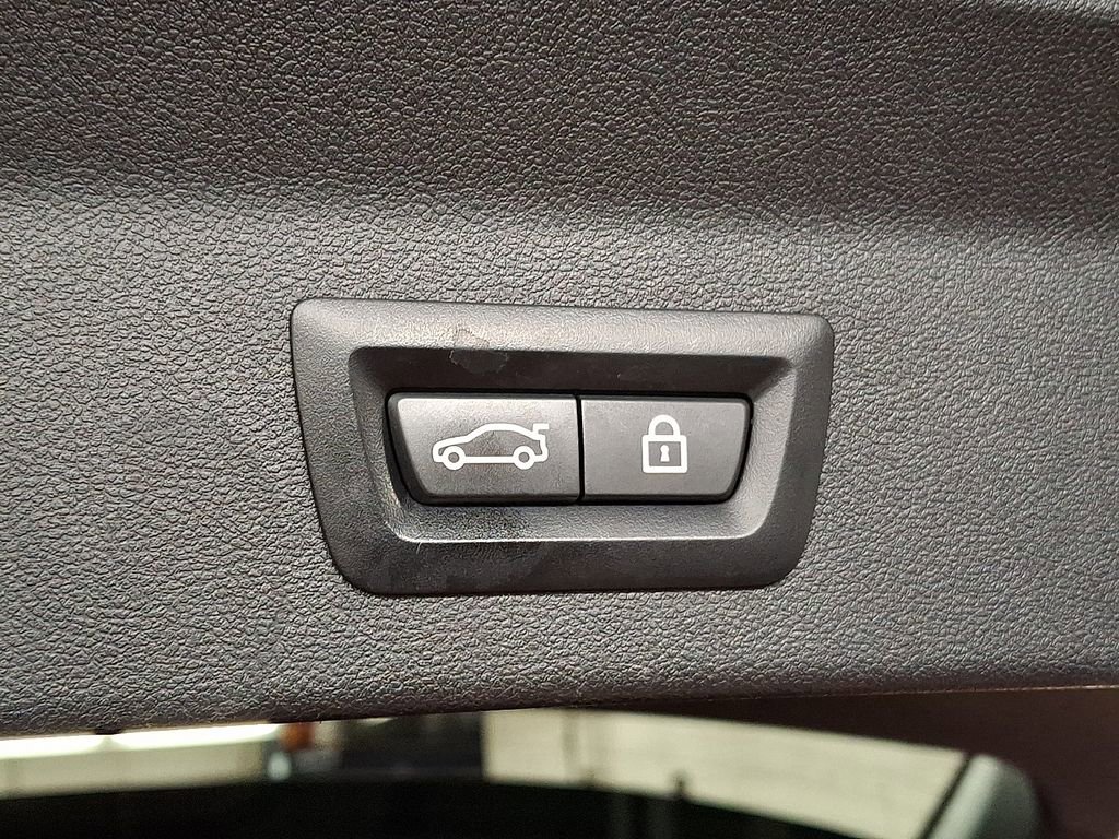Used 2022 BMW X3 xDrive30i w/ M Sport Package AWD/4WD image 28