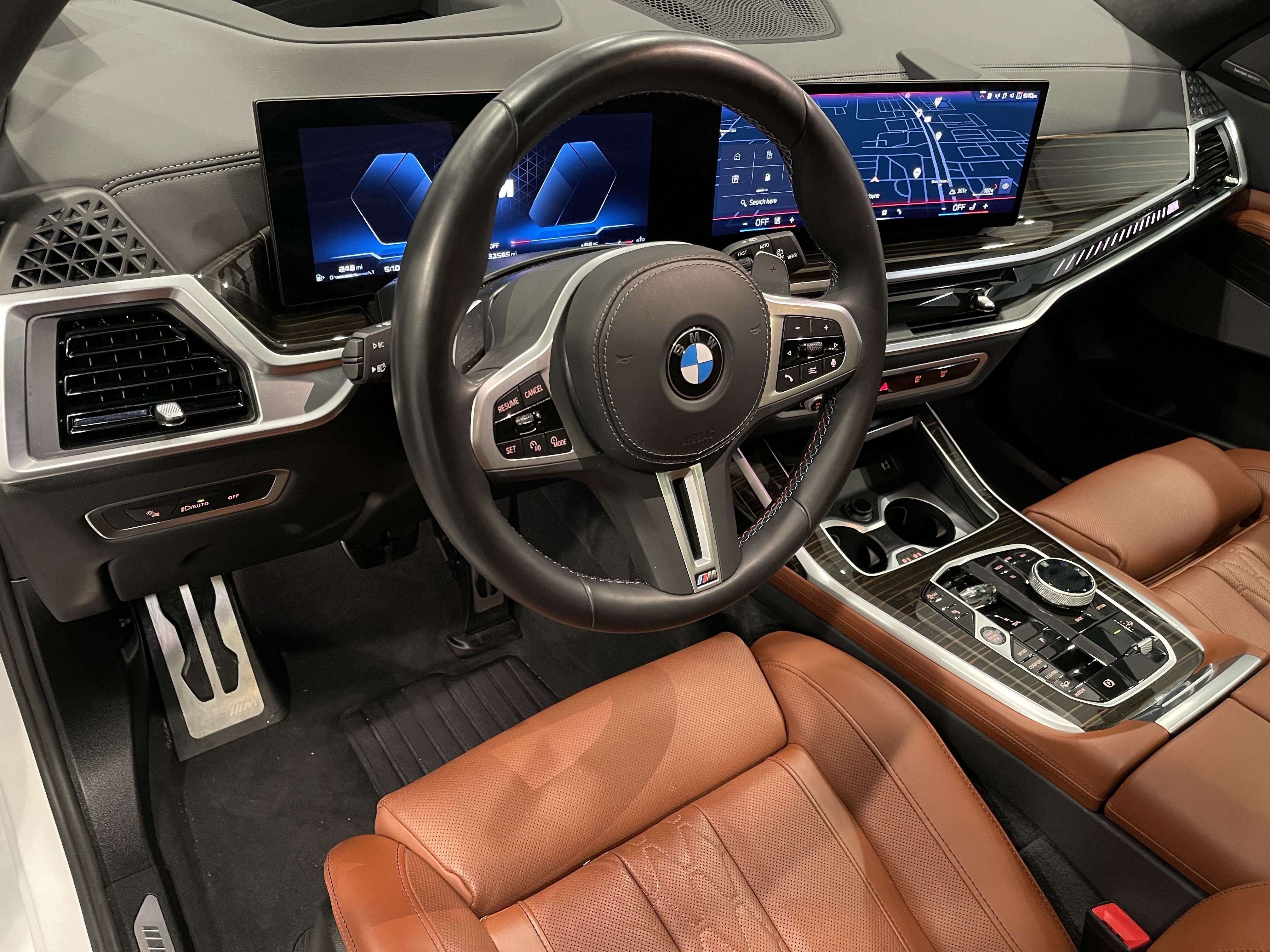 Certified 2025 BMW X7 M60i w/ Executive Package AWD/4WD image 13
