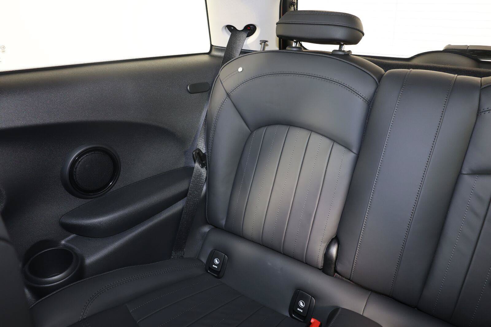 Used 2022 MINI Cooper S FWD image 13
