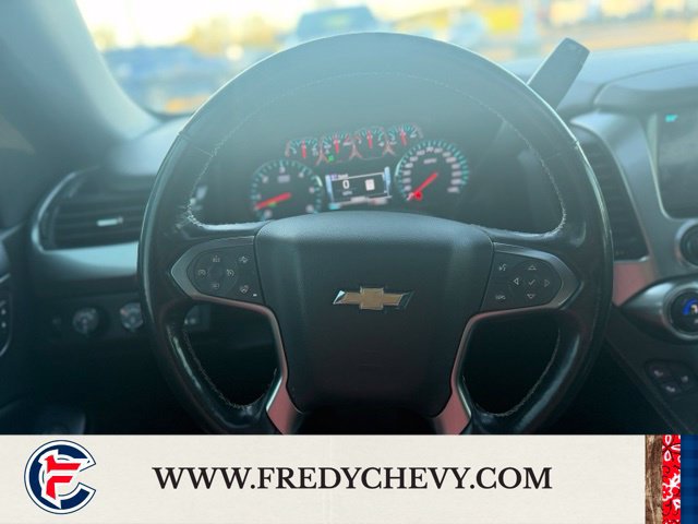 Used 2018 Chevrolet Suburban Premier AWD/4WD image 15