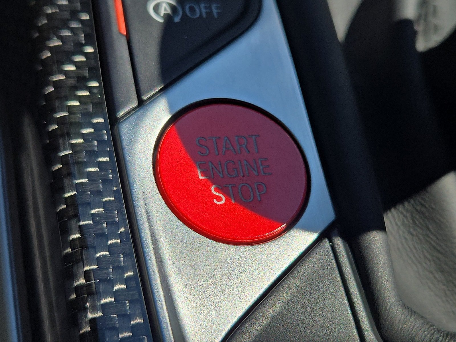 Used 2024 BMW M3 w/ M Carbon Exterior Package RWD image 23