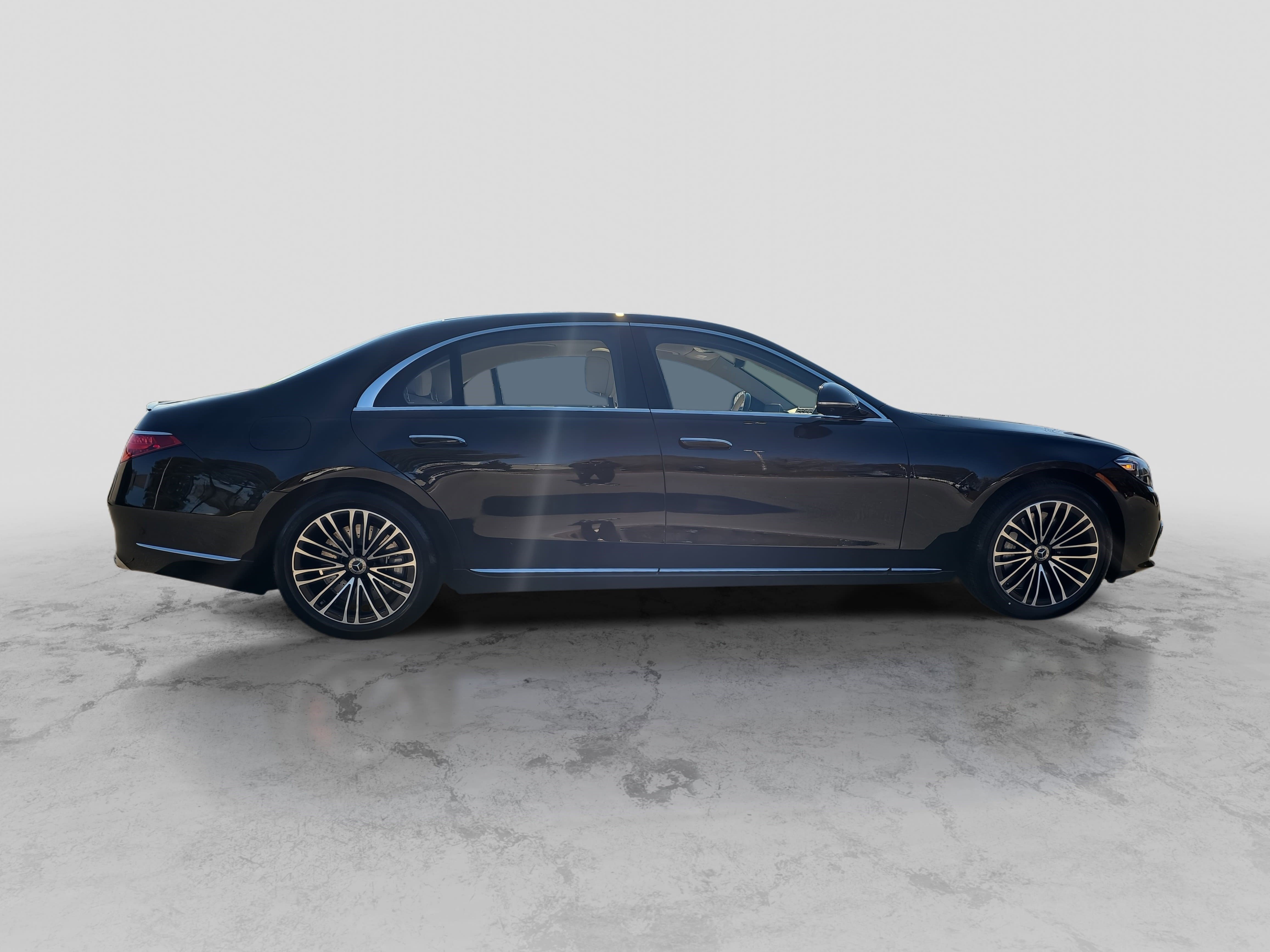 Certified 2023 Mercedes-Benz S 500 4MATIC image 5