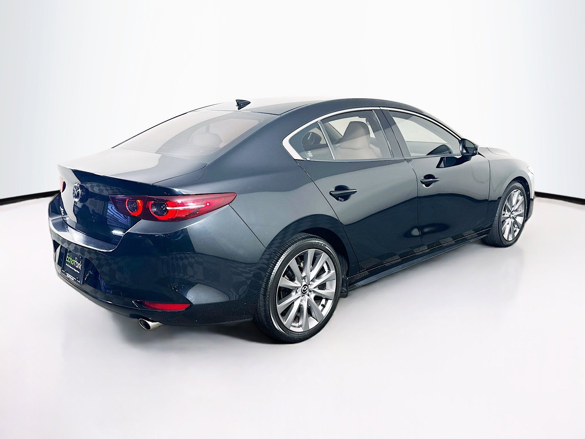 Used 2019 MAZDA MAZDA3 w/Premium Pkg image 9