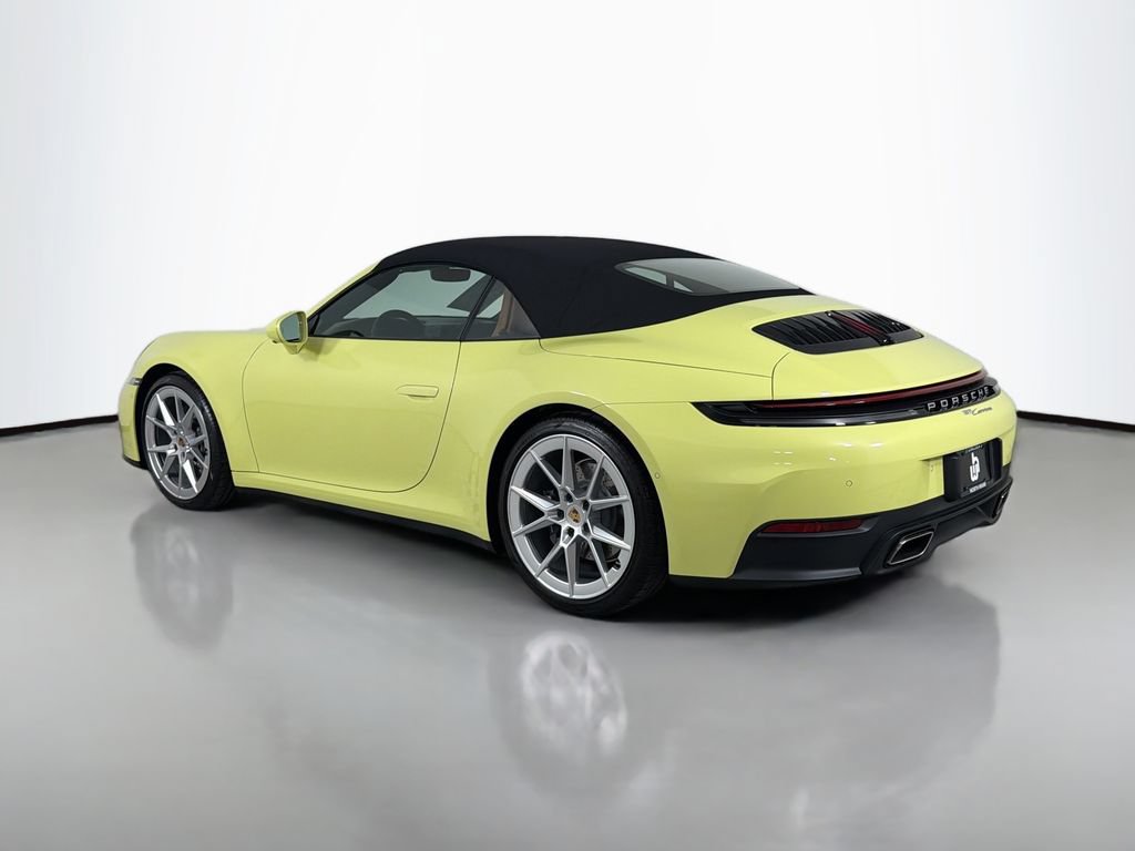 Used 2025 Porsche 911 Carrera image 7