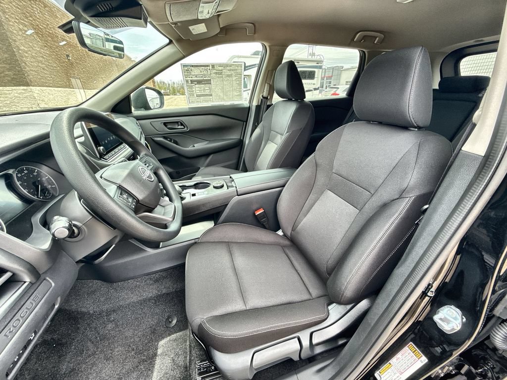 New 2025 Nissan Rogue S AWD/4WD image 13