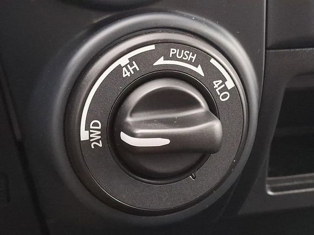 Used 2024 Nissan Titan SV w/ Accessory Utility Package image 23