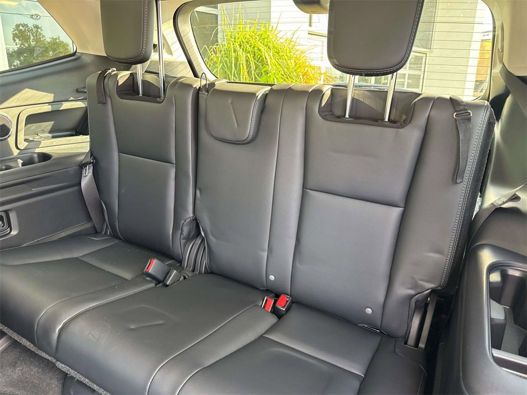 New 2025 Subaru Ascent Touring image 8