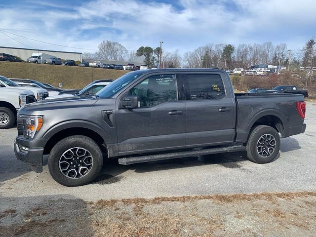 Certified 2023 Ford F150 XLT w/ Equipment Group 302A High image 16