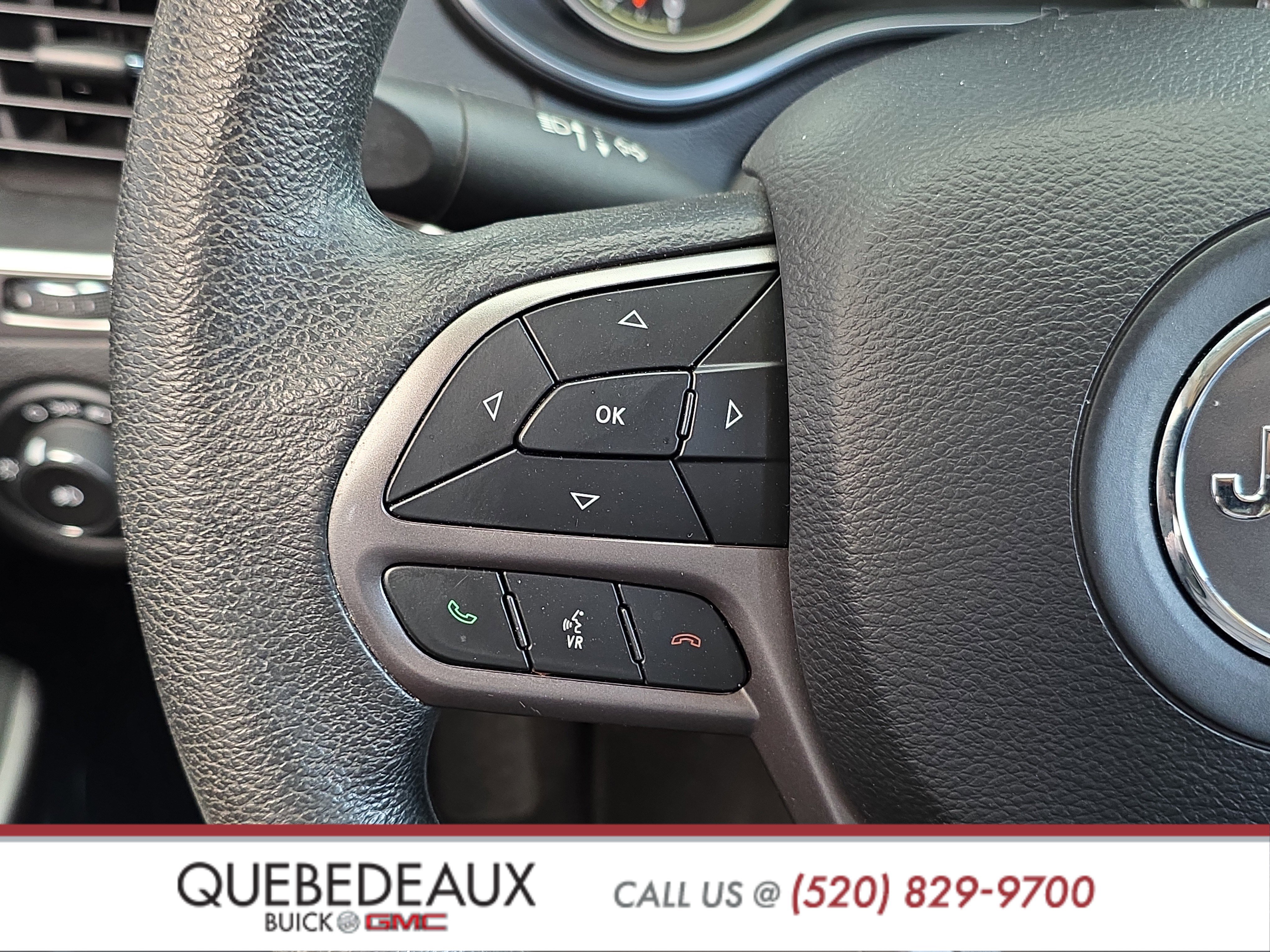 Used 2019 Jeep Cherokee Latitude w/ Popular Appearance Group image 14