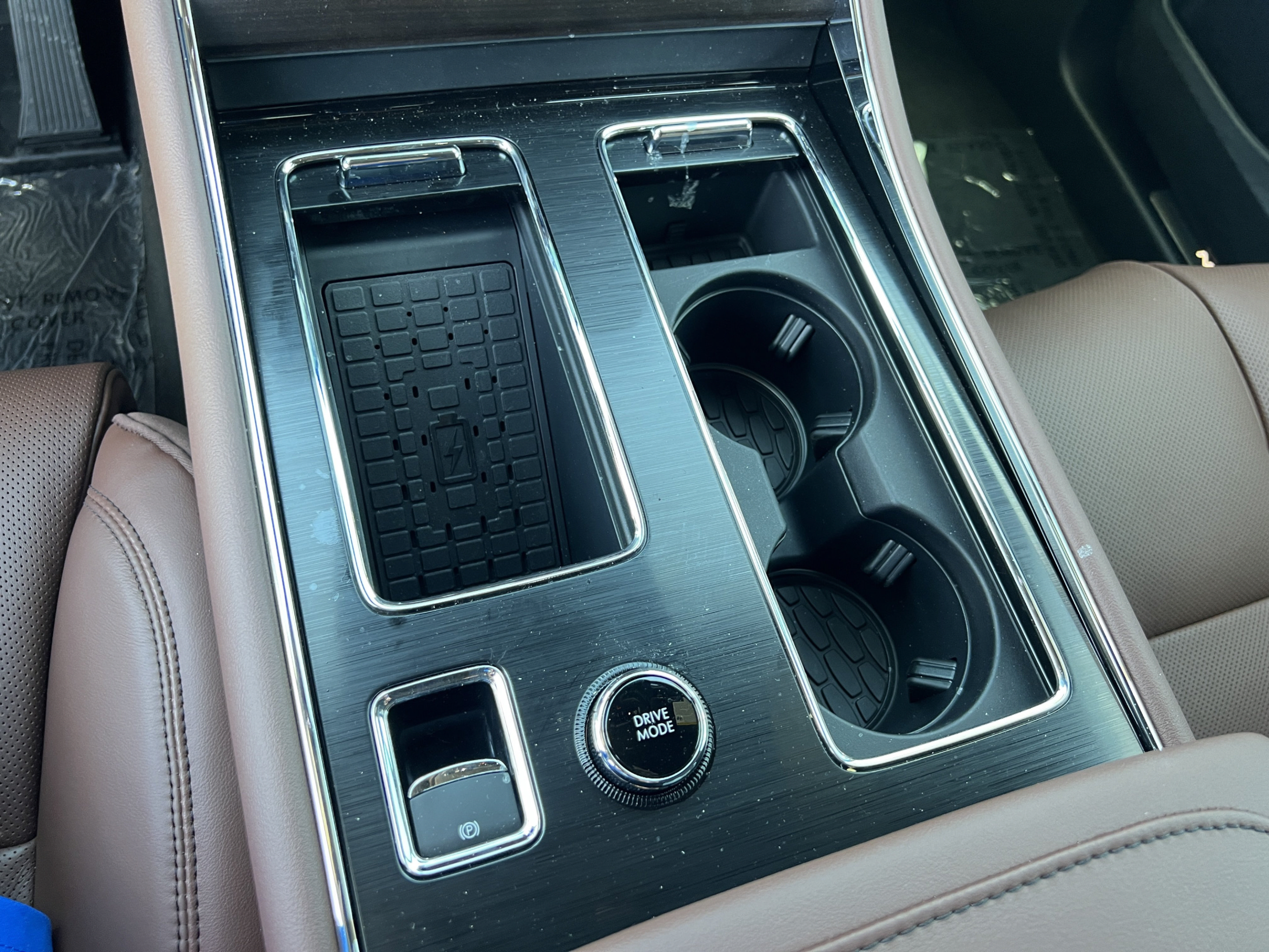 New 2026 Lincoln Aviator Reserve w/ Luxury Package RWD image 17