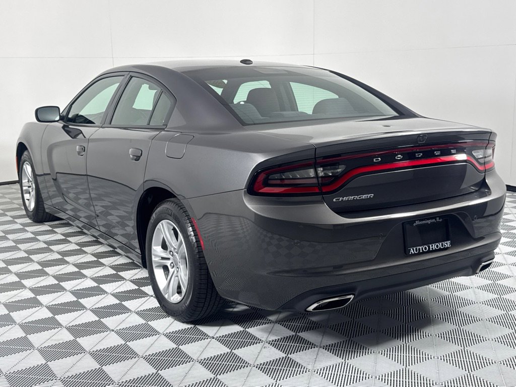 Used 2019 Dodge Charger SXT image 7