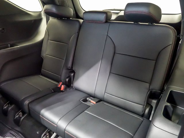 New 2026 Chevrolet Traverse Z71 w/ Driver Confidence Package image 12