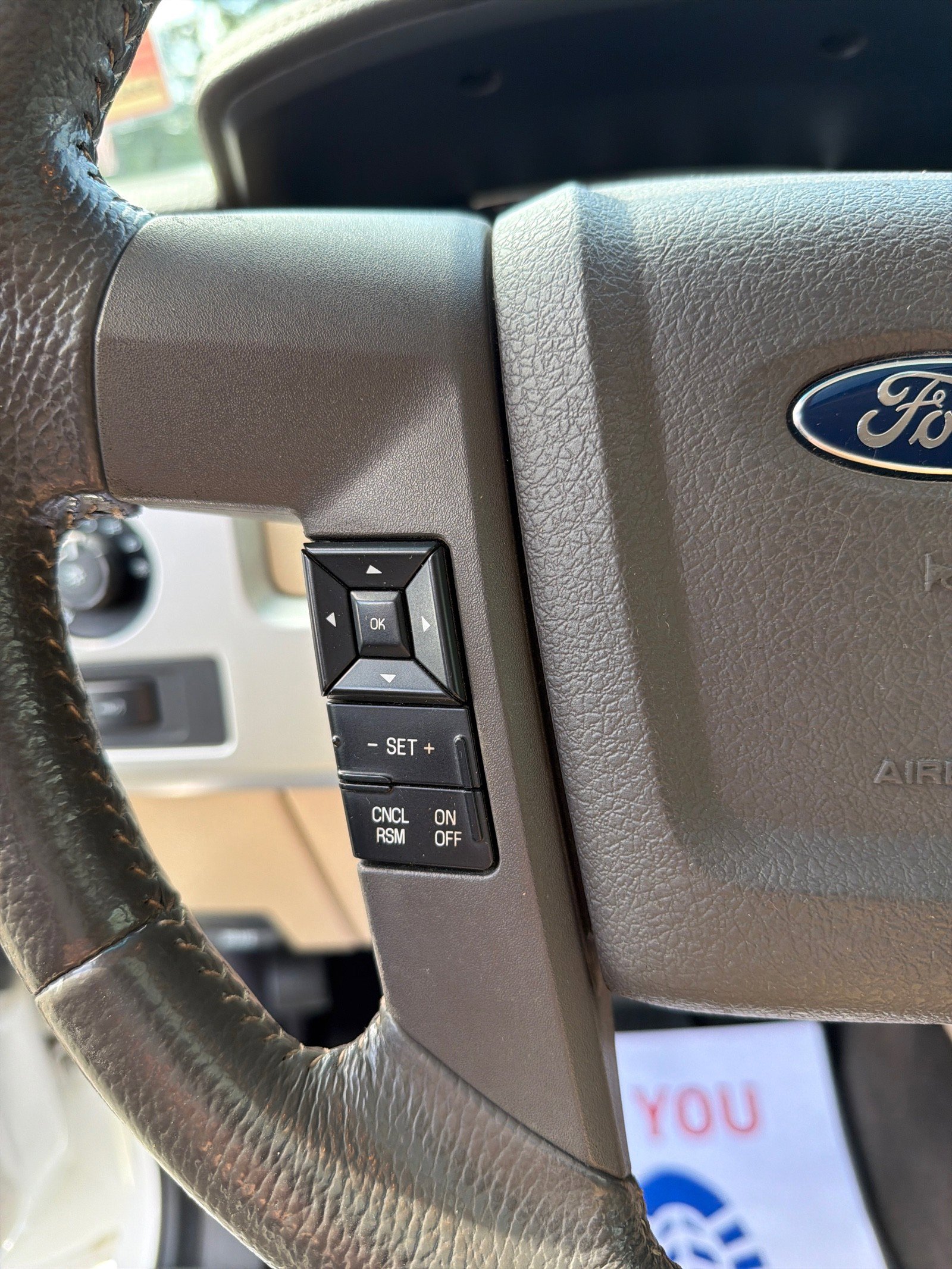 Used 2014 Ford F150 Lariat w/ Equipment Group 502A Luxury AWD/4WD image 17