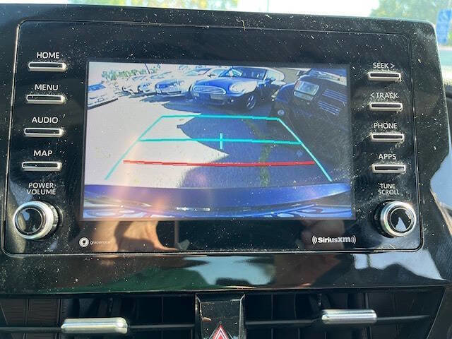 Used 2022 Toyota Camry LE image 16