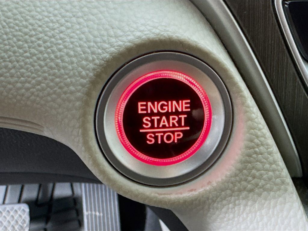 Used 2018 Honda Accord LX image 31