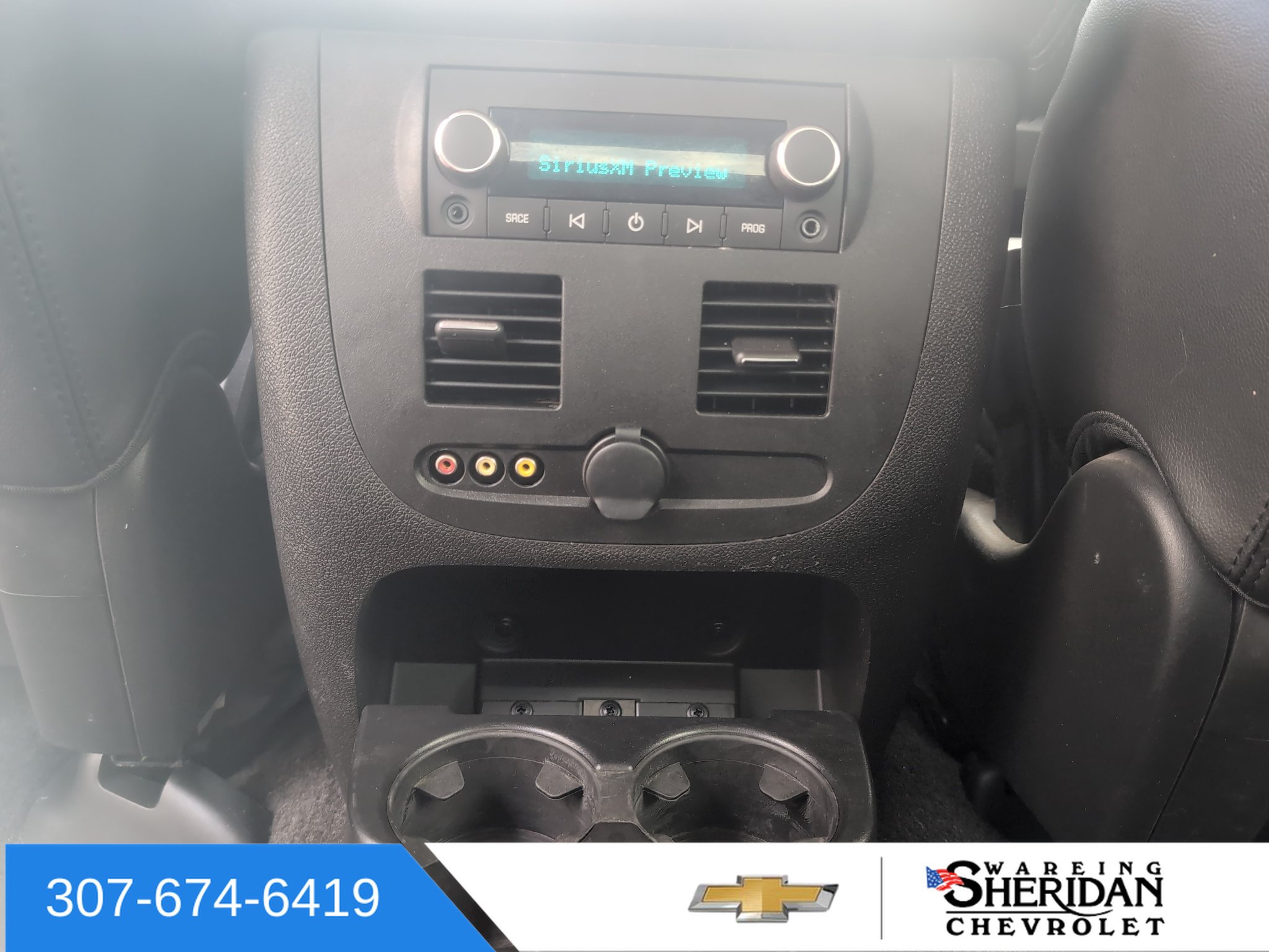 Used 2013 Chevrolet Avalanche LTZ AWD/4WD image 29