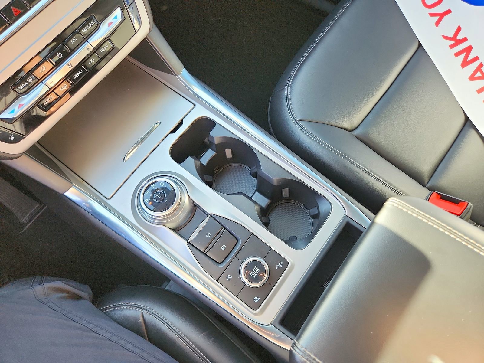 Used 2023 Ford Explorer XLT w/ Equipment Group 202A image 16