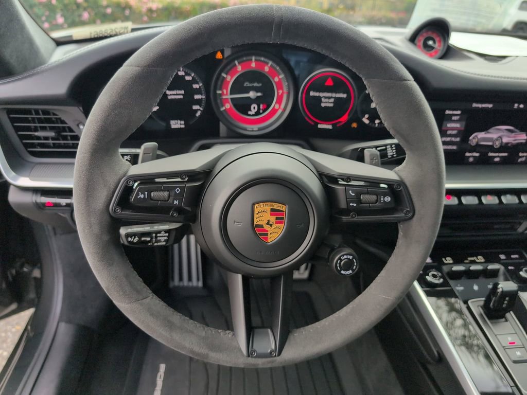 Used 2021 Porsche 911 Turbo image 16