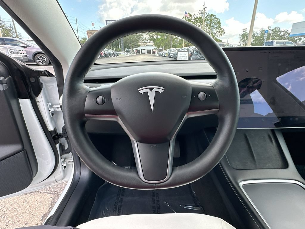 Used 2021 Tesla Model 3 Standard Range Plus RWD image 10