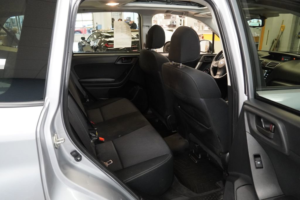 Used 2016 Subaru Forester 2.5i Premium w/ Popular Package #1 AWD/4WD image 24