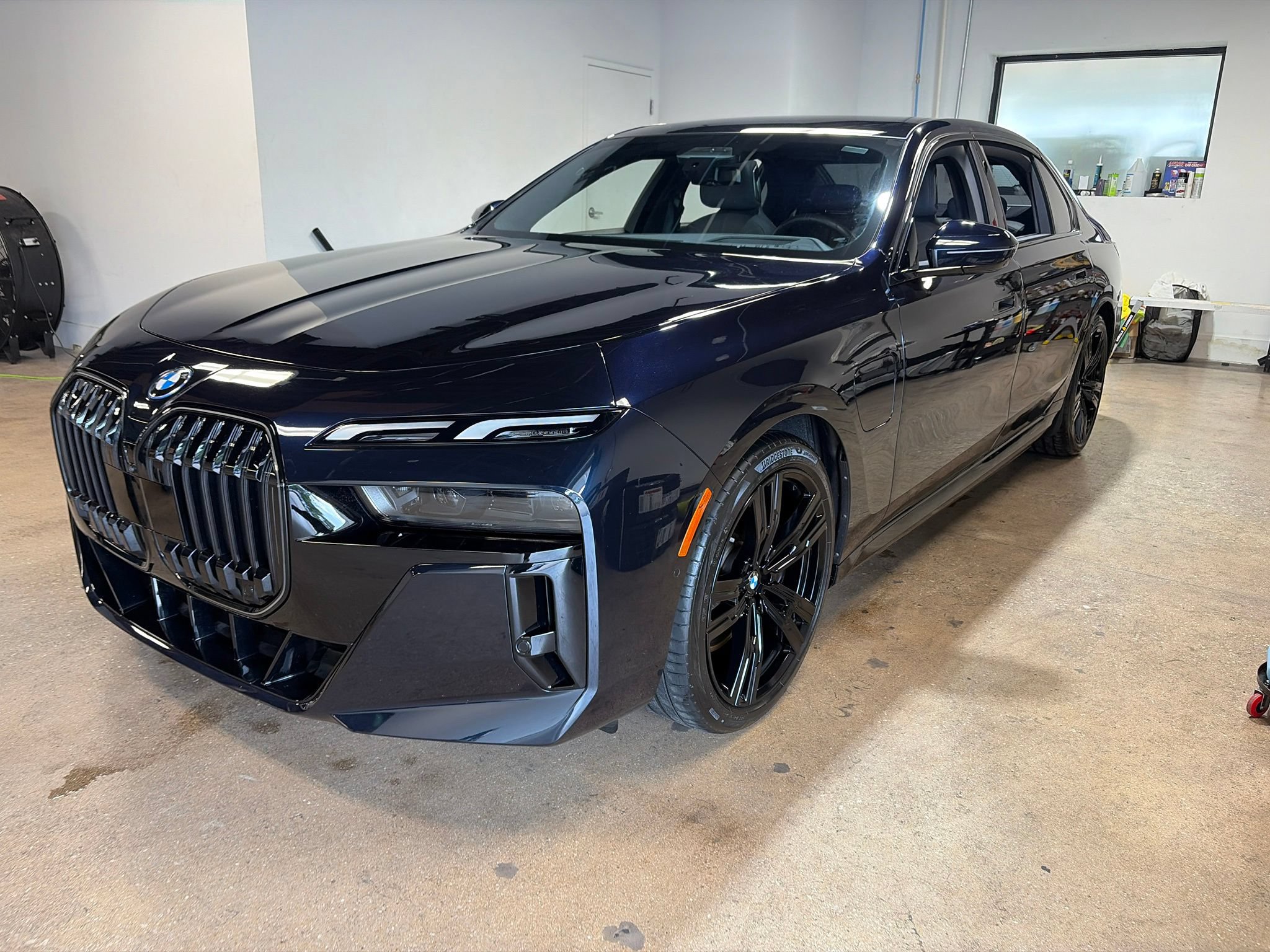 Used 2025 BMW 750e xDrive