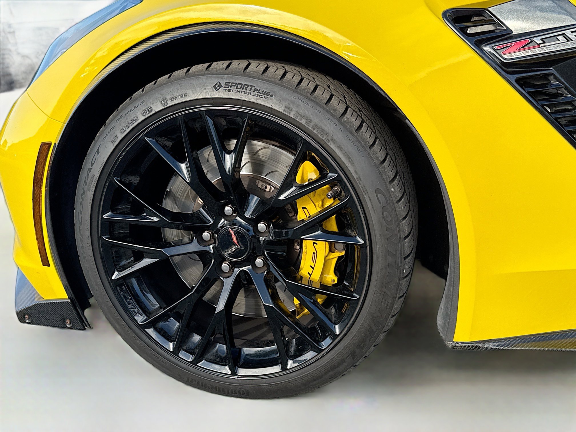 Used 2016 Chevrolet Corvette Z06 RWD image 38