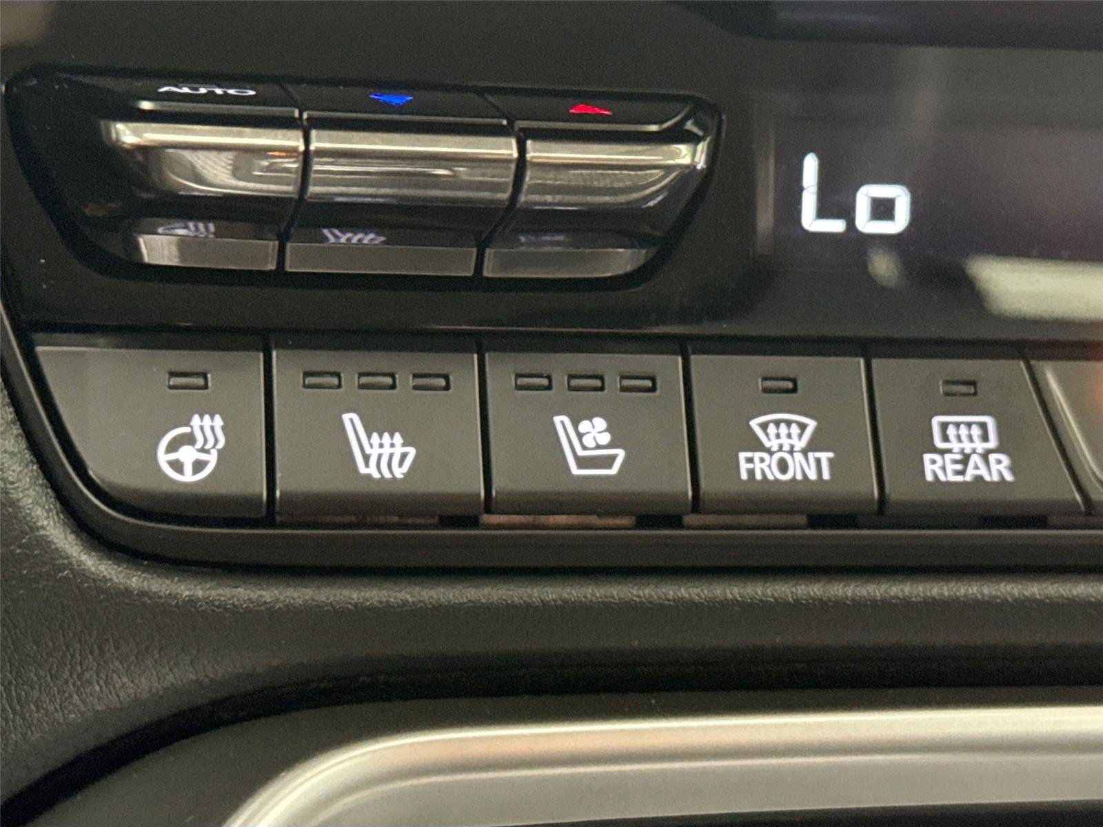 Certified 2026 MAZDA CX-90 3.3 Turbo w/ Preferred Package image 31