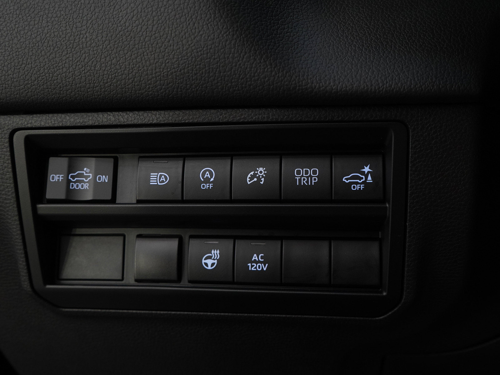 Used 2023 Toyota Tundra Limited AWD/4WD image 28