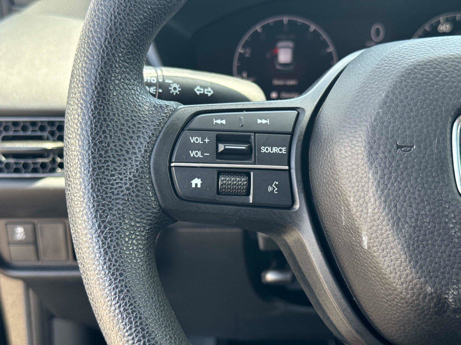 Certified 2023 Honda HR-V LX image 28