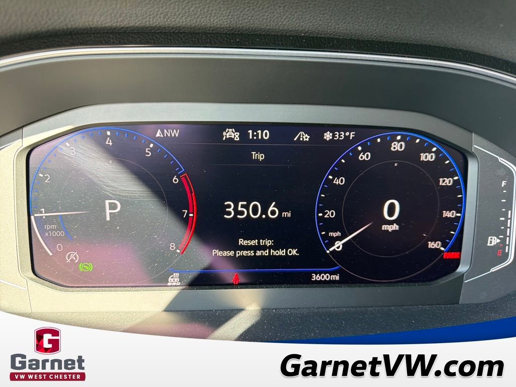 Used 2025 Volkswagen Jetta SEL image 16