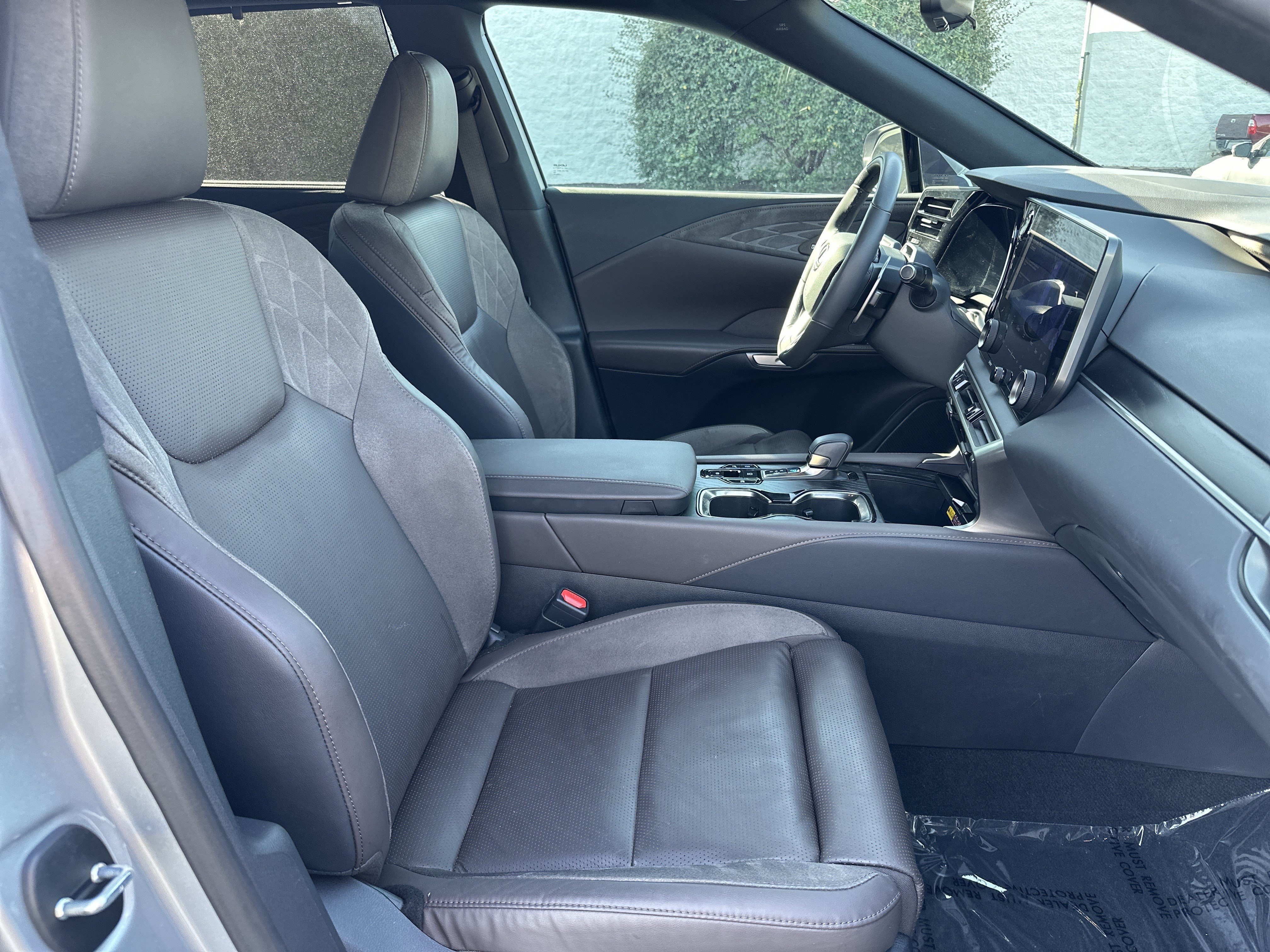 Certified 2025 Lexus RX 350 w/ Convenience Package AWD/4WD image 33