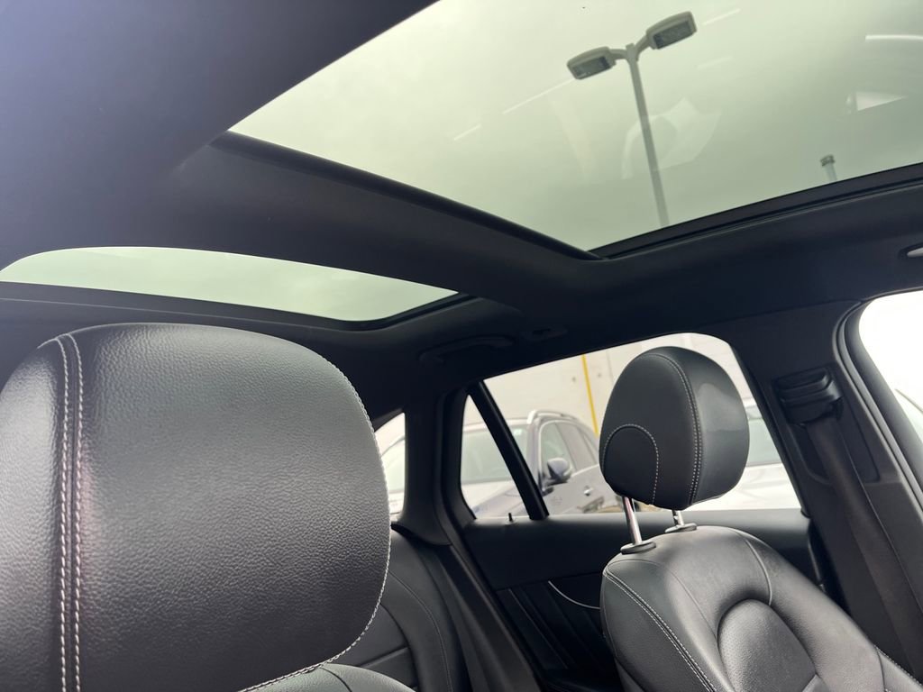 Certified 2022 Mercedes-Benz GLC 300 GLC 300 image 17