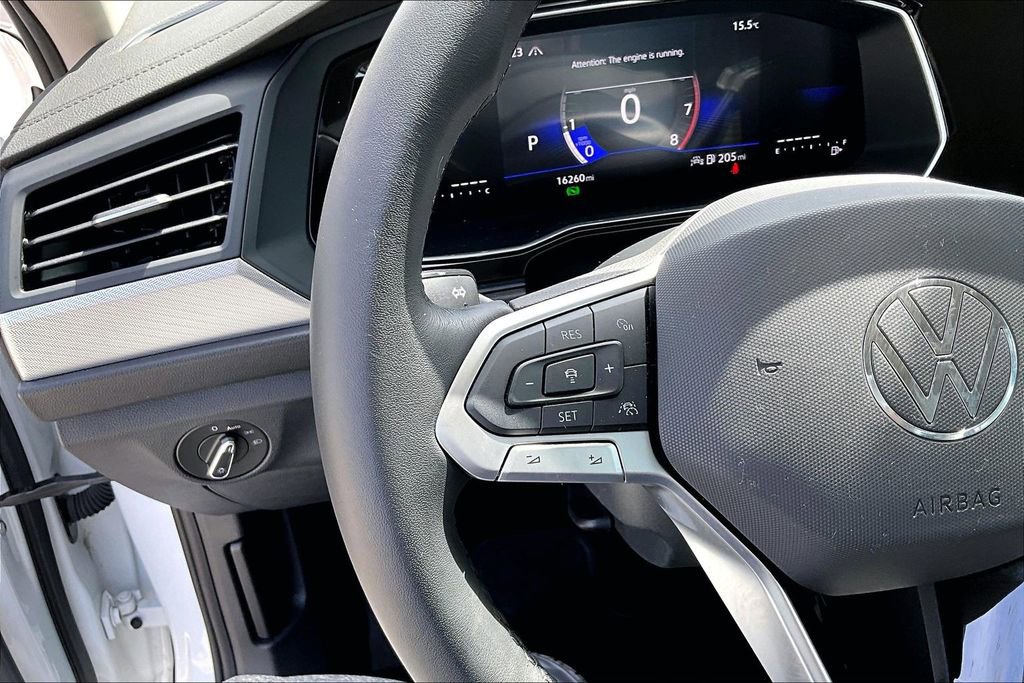 Certified 2024 Volkswagen Jetta S image 23