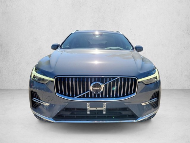 Used 2023 Volvo XC60 T8 Plus w/ Protection Package Premier AWD/4WD image 27