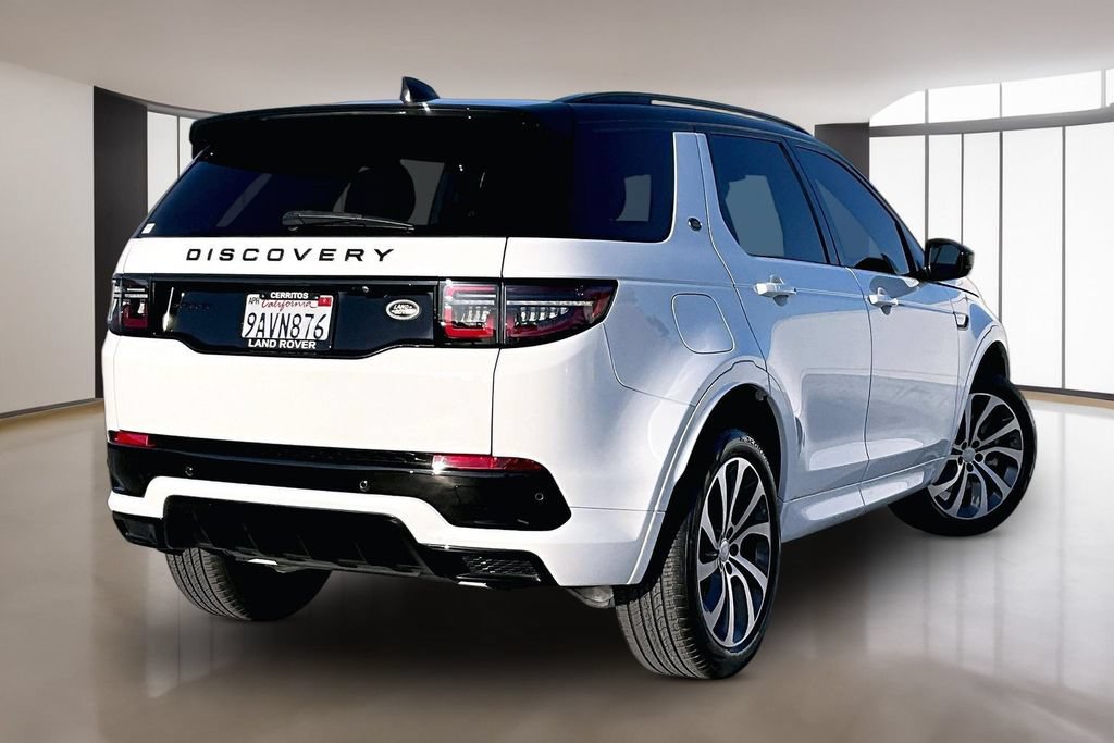 Certified 2022 Land Rover Discovery Sport SE R-Dynamic AWD/4WD image 6