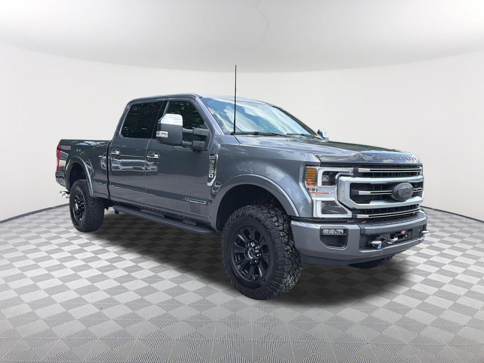 Used 2022 Ford F350 Platinum w/ Tremor Off-Road Package AWD/4WD image 8
