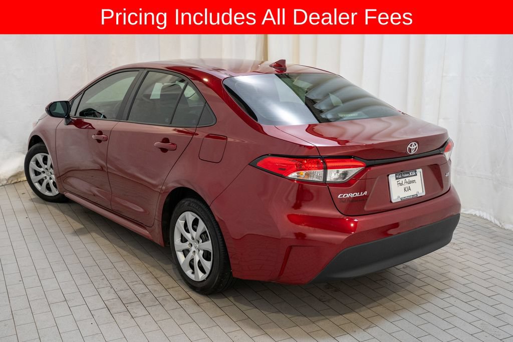 Used 2023 Toyota Corolla LE FWD image 3